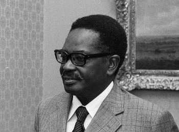 Agostinho Neto: médico, poeta e primeiro presidente de Angola (Foto: Rob Mieremet/ Anefo)